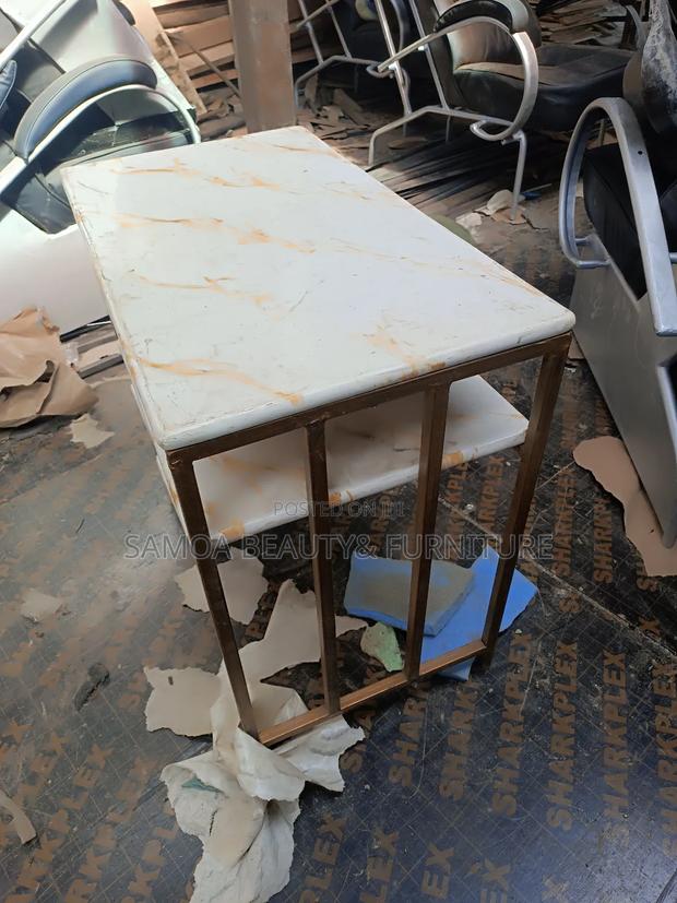 Manicure Table - thumbnail 3
