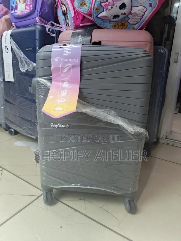 Premium Suitcase Small Size for Kids One Piece - thumbnail 2