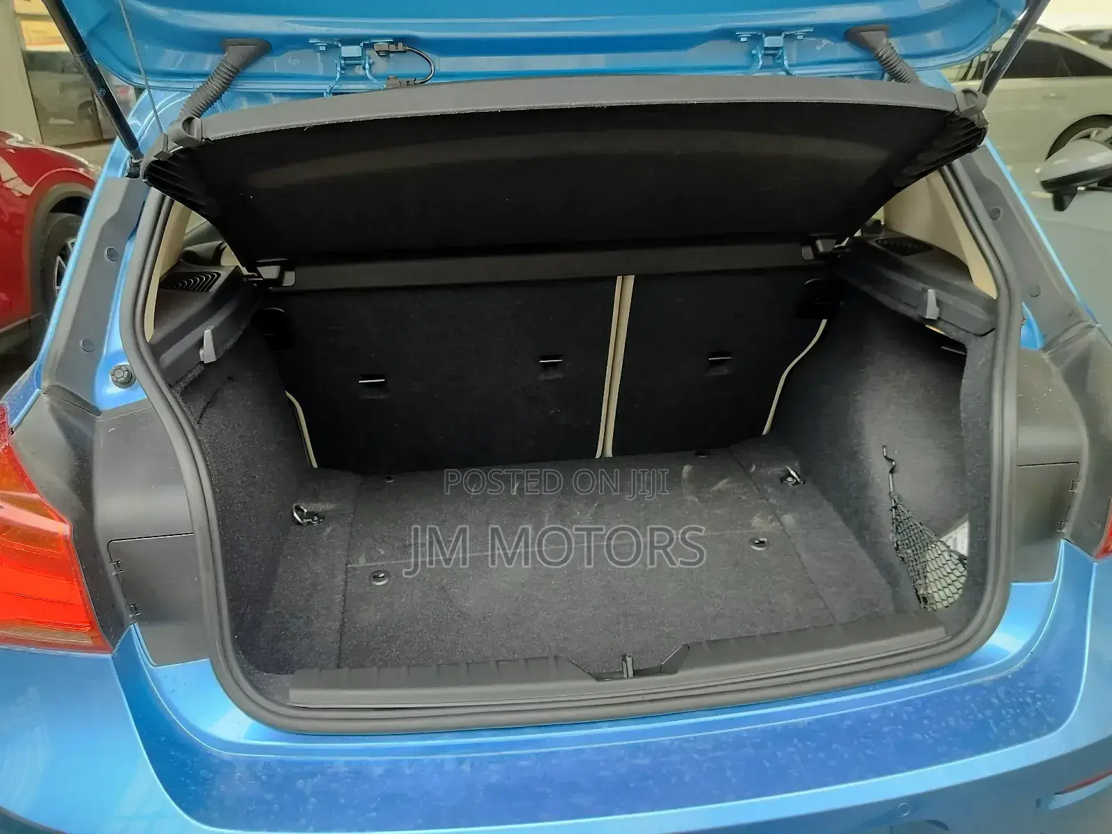 BMW 118i 2018 Blue