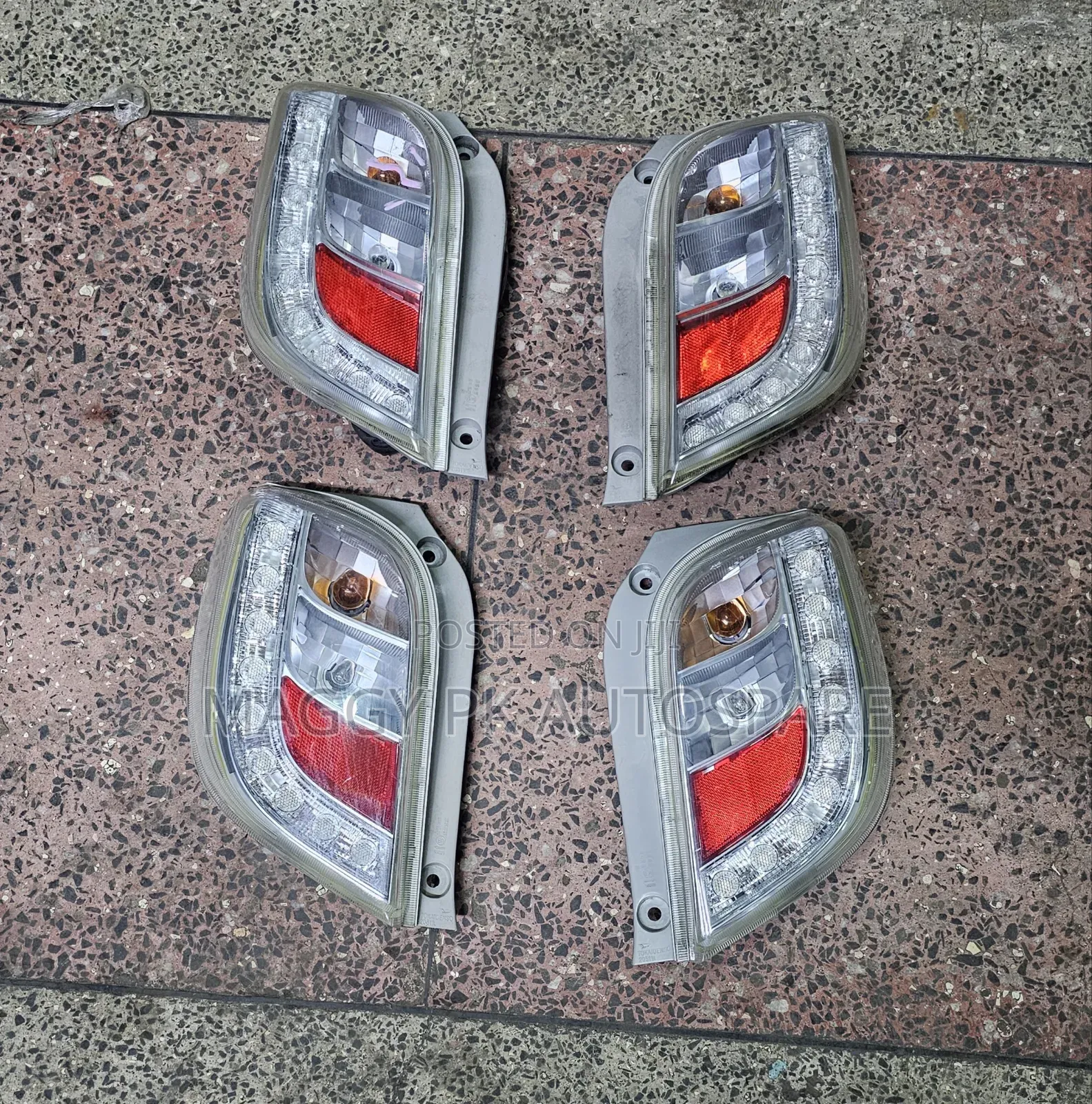 Daihatsu 2015 Backlight/Taillight