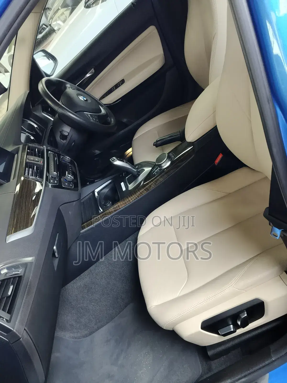 BMW 118i 2018 Blue