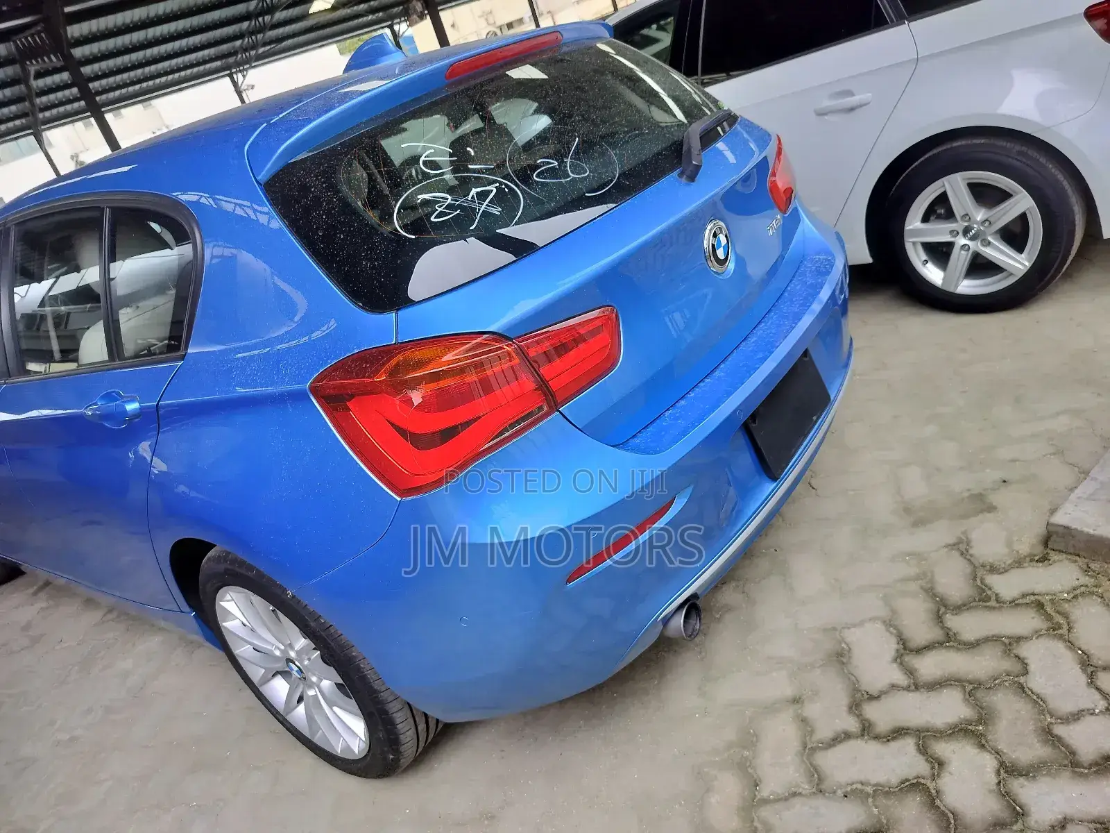 BMW 118i 2018 Blue