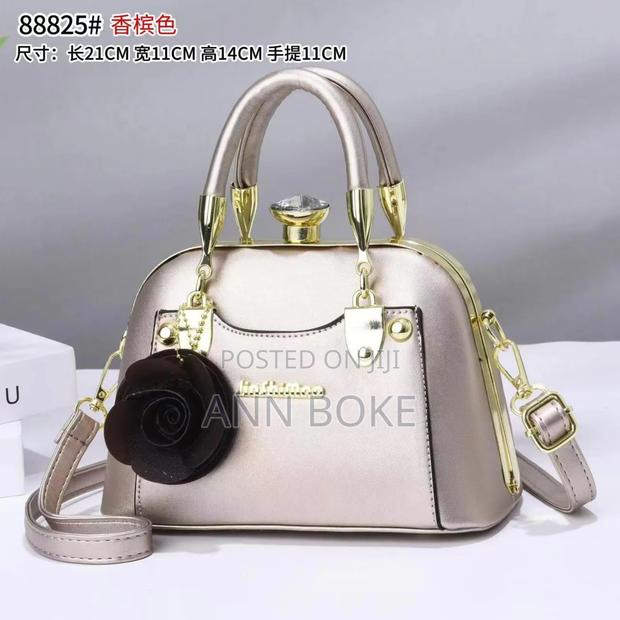 Mini-Bags 
 Available - thumbnail 4