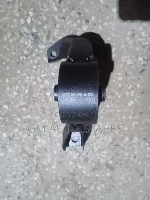 Mitsubishi Lancer Gearbox Mount