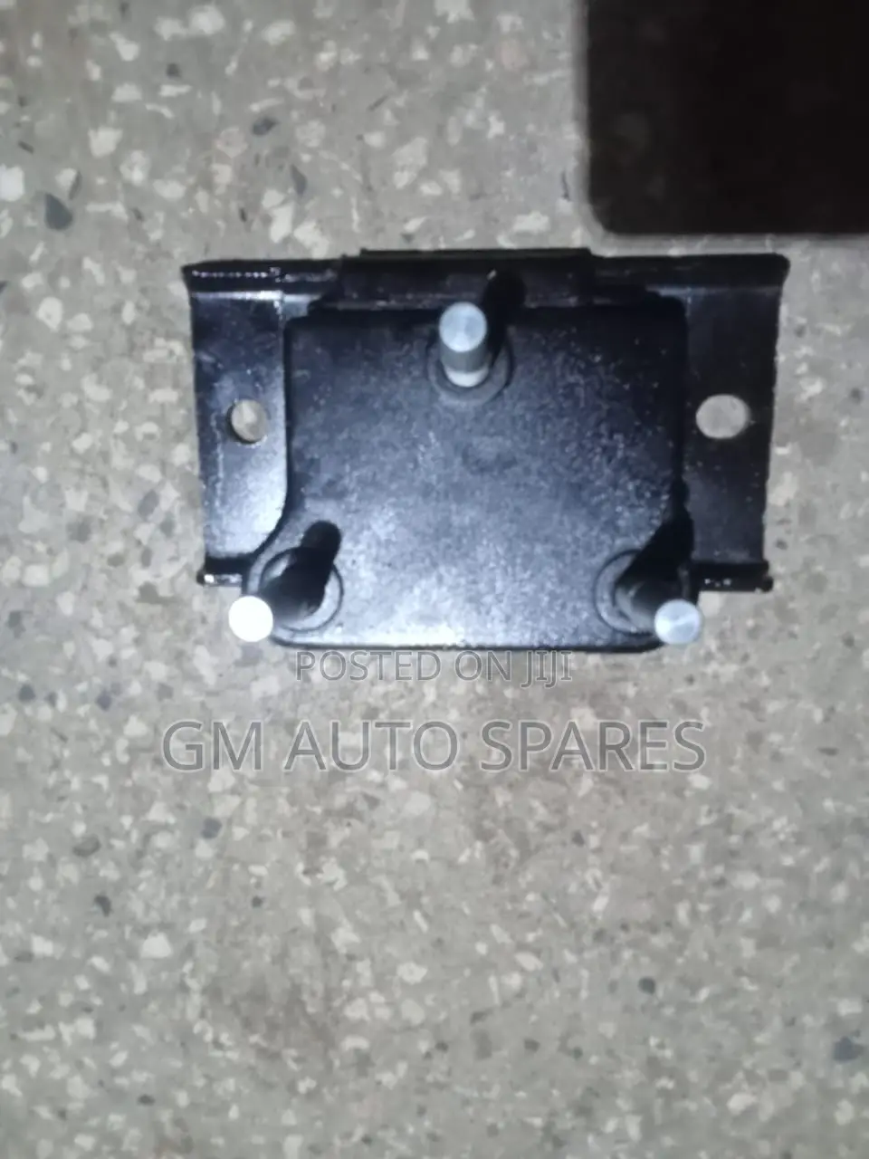 Nissan Navara Gearbox Mount