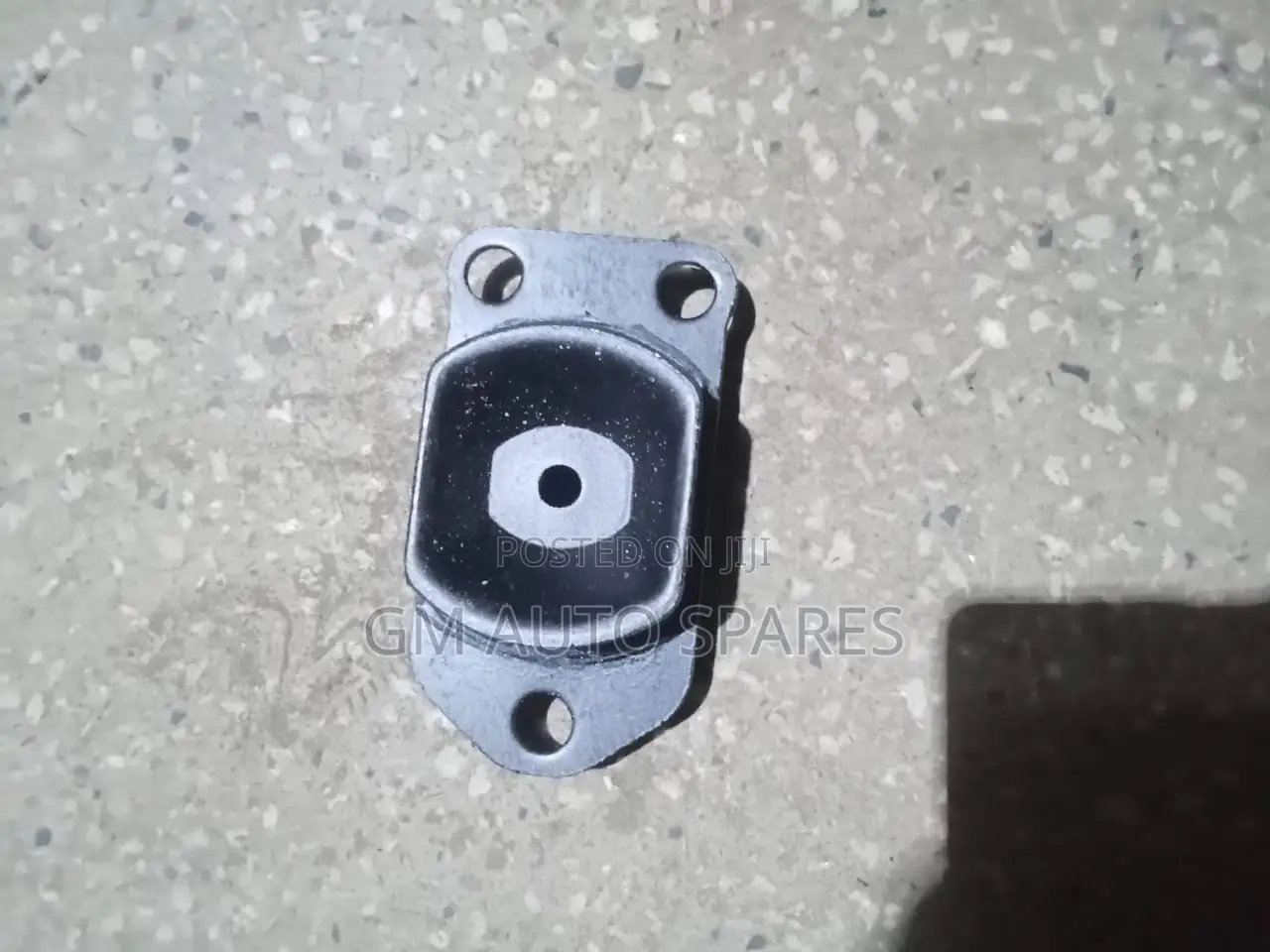 Nissan Dualis Gearbox Mount