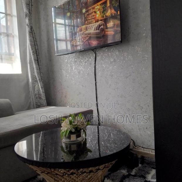 Daily/Weekly Stay – Furnished Studio Apartment Airbnb Roysambu TRM - thumbnail 6