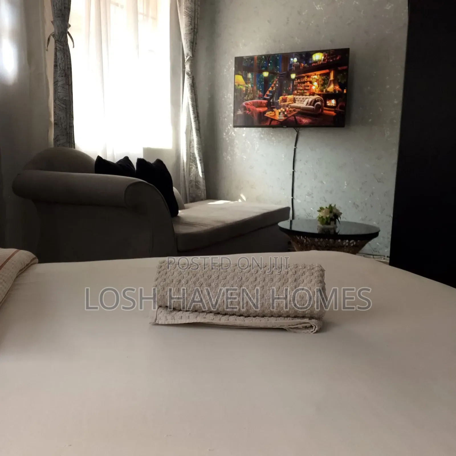 Daily/Weekly Stay – Furnished Studio Apartment Airbnb Roysambu TRM