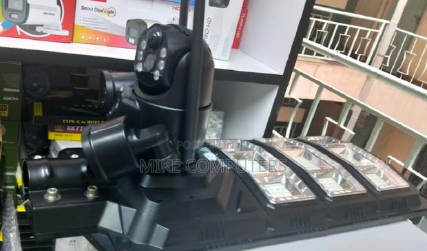 Floodlight Sloar Camera With Infrared Night Vision - main view