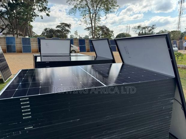 700 Watts Bifacial Monocrystallin All Weather Solar Offer - thumbnail 2