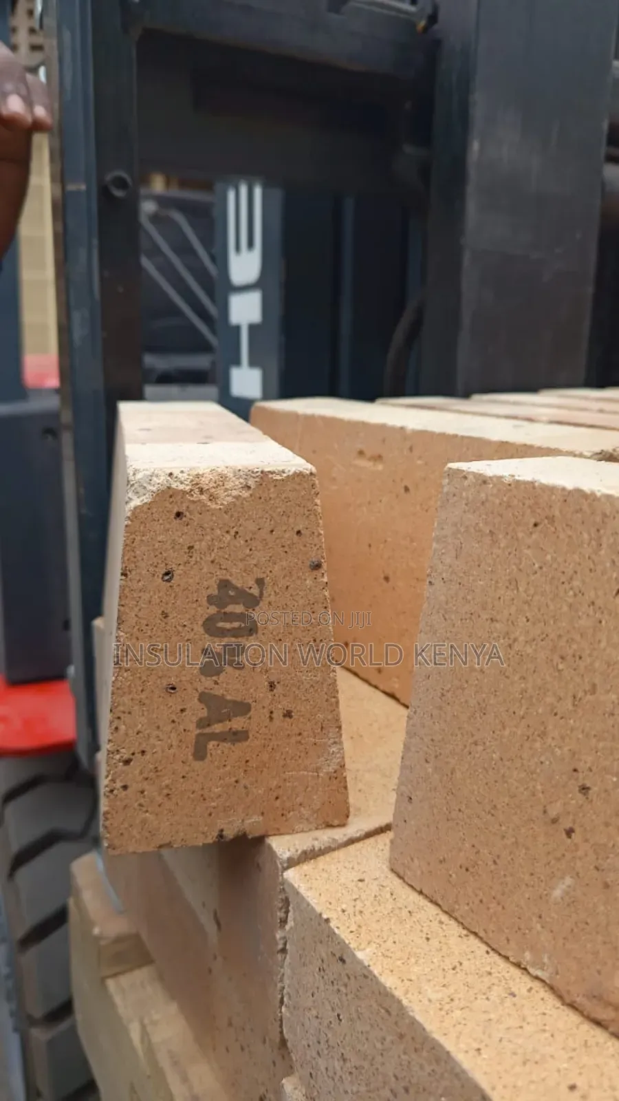 Alumina Side Arch (Taper) Firebricks – 230 X 115 X 75/50mm