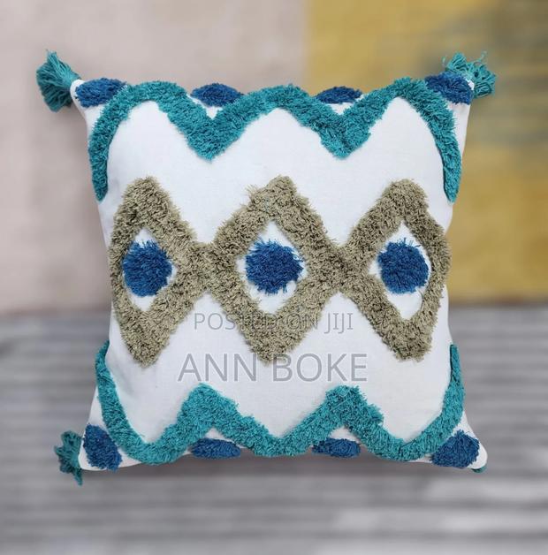 Tufted Handmade Pillow Covers
Size:Square 45x45cm
Material: - thumbnail 2