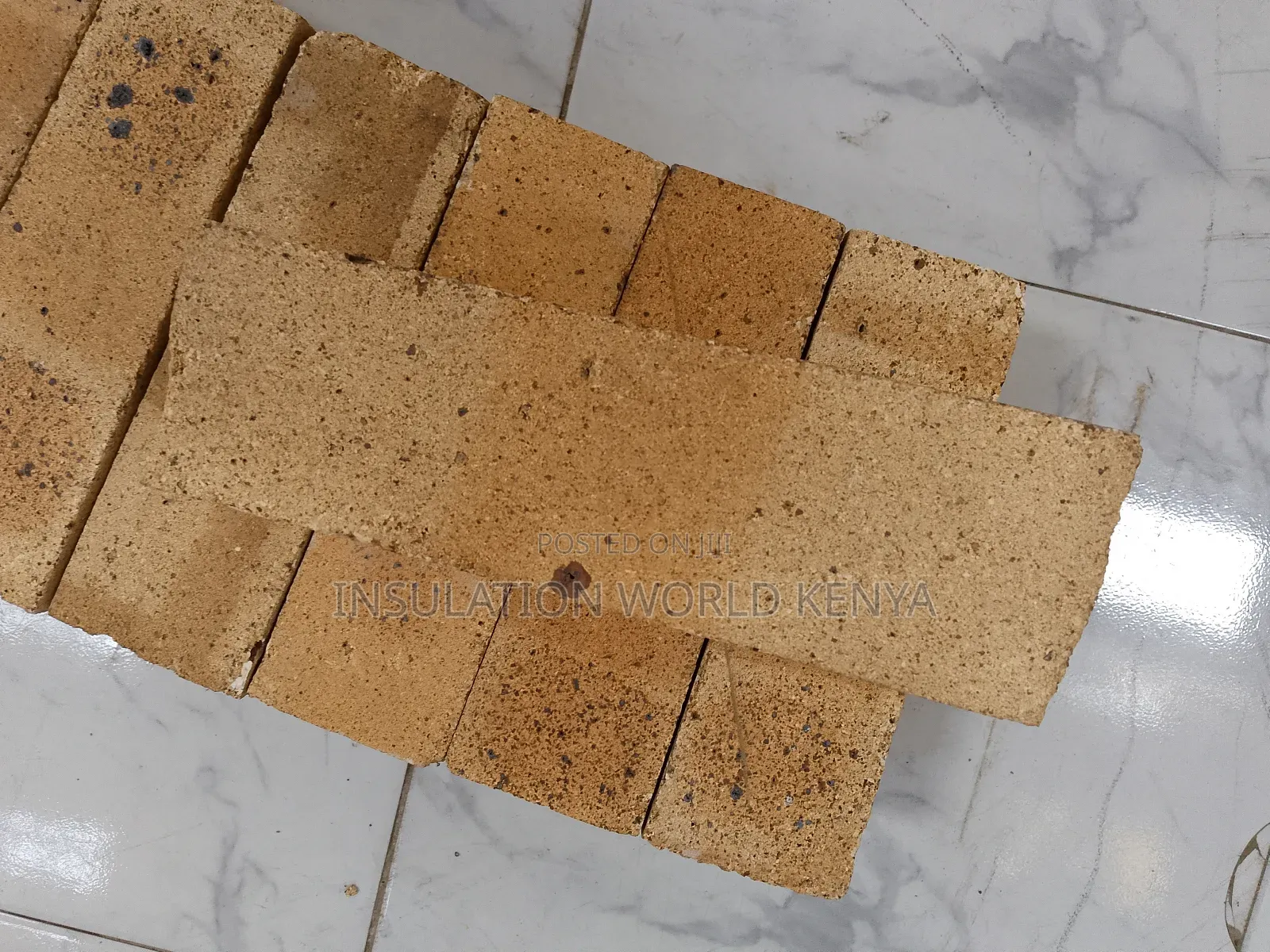 40% Alumina End Arch Firebricks – 230x115x75/65mm