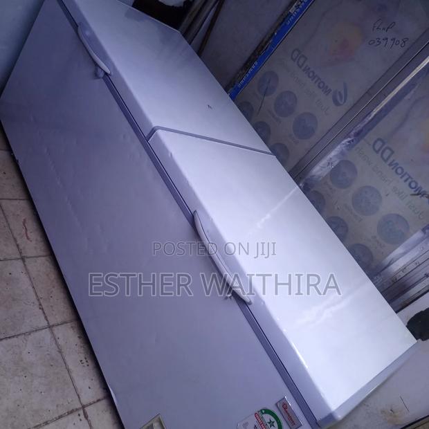 Commercial Deep Freezer