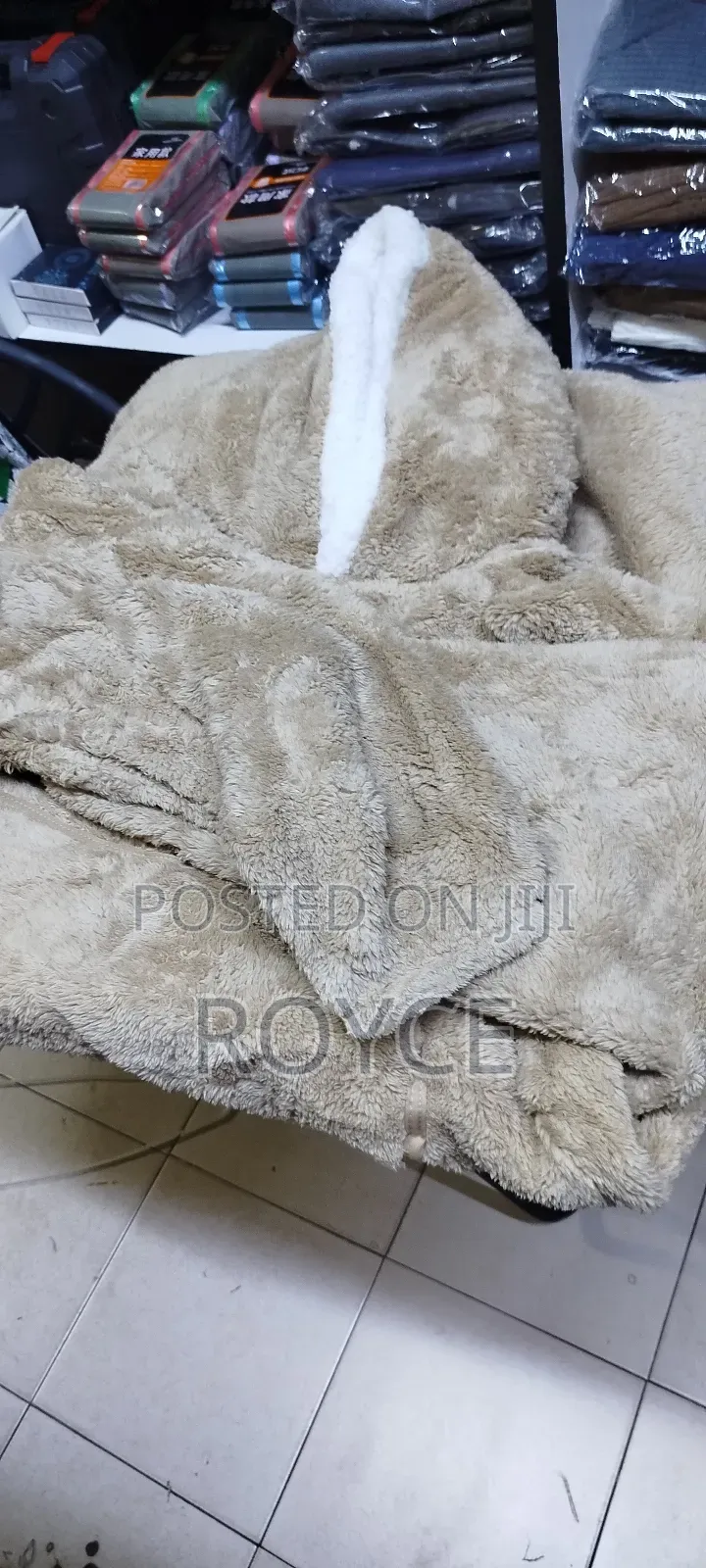 Unisex Wearable Blanket