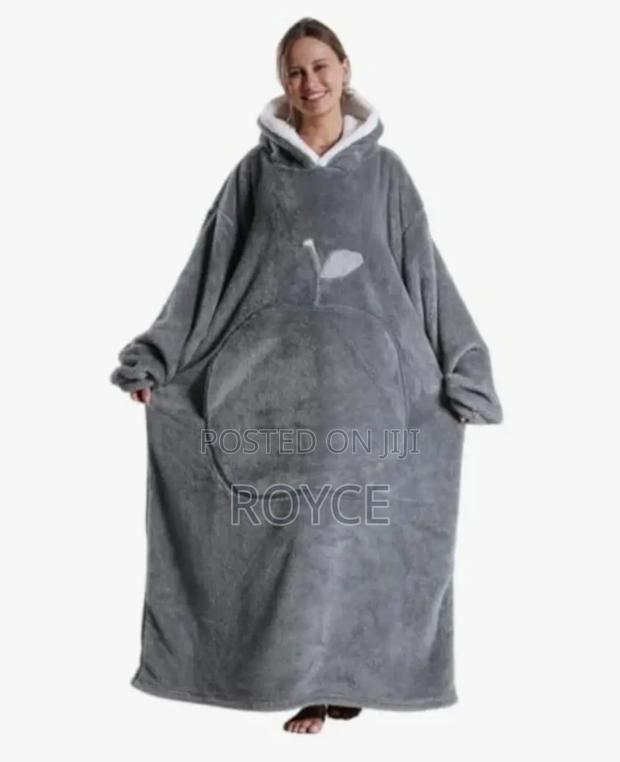Unisex Wearable Blanket - thumbnail 6
