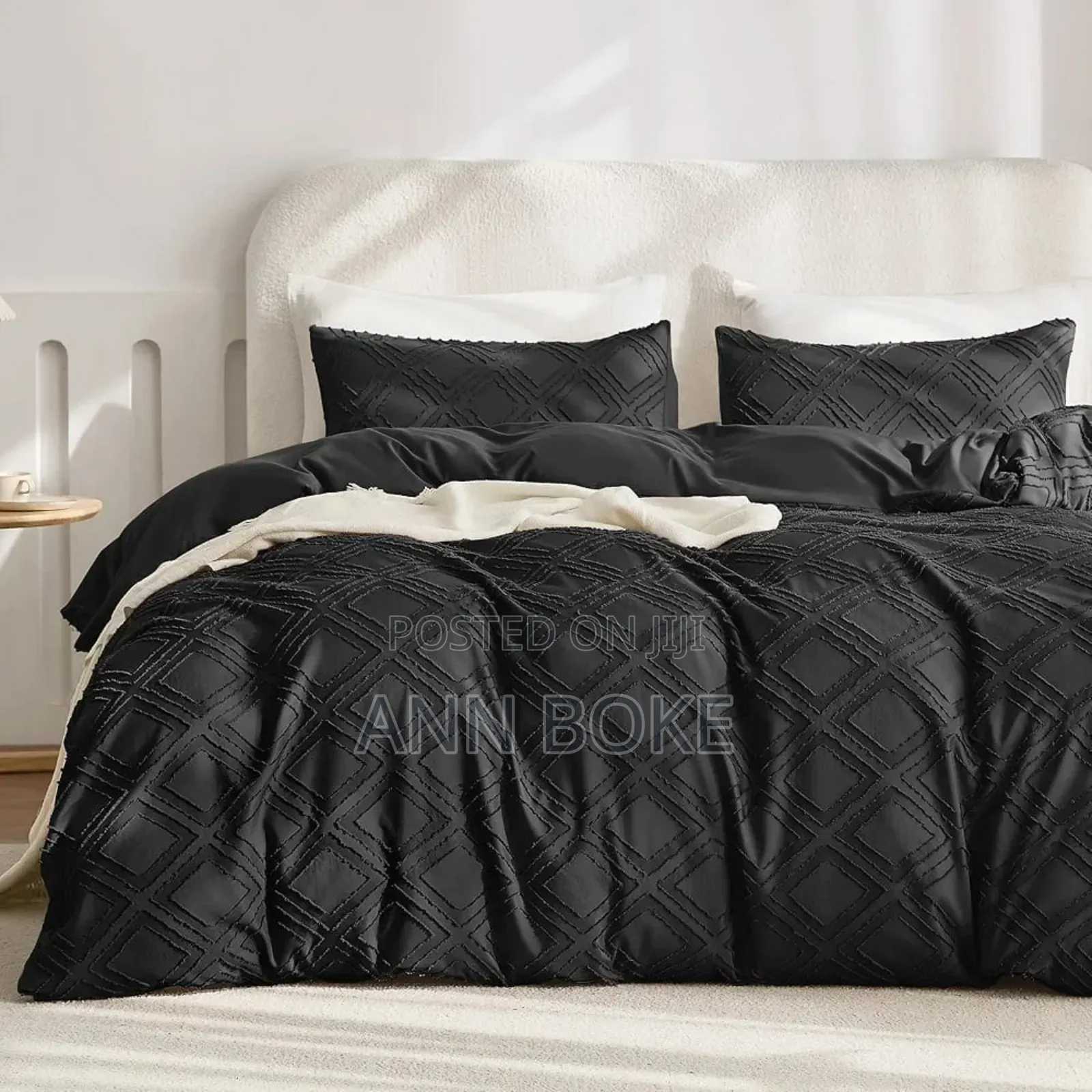Tufted Duvets 6×7
Bedsheets: 1pc
Pillowcases:4pcs
Duvet:1pc