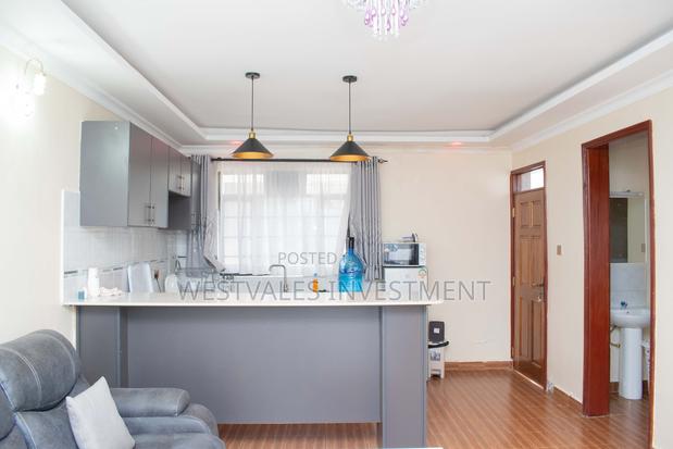 Executive One Bedroom Elgonview - thumbnail 10