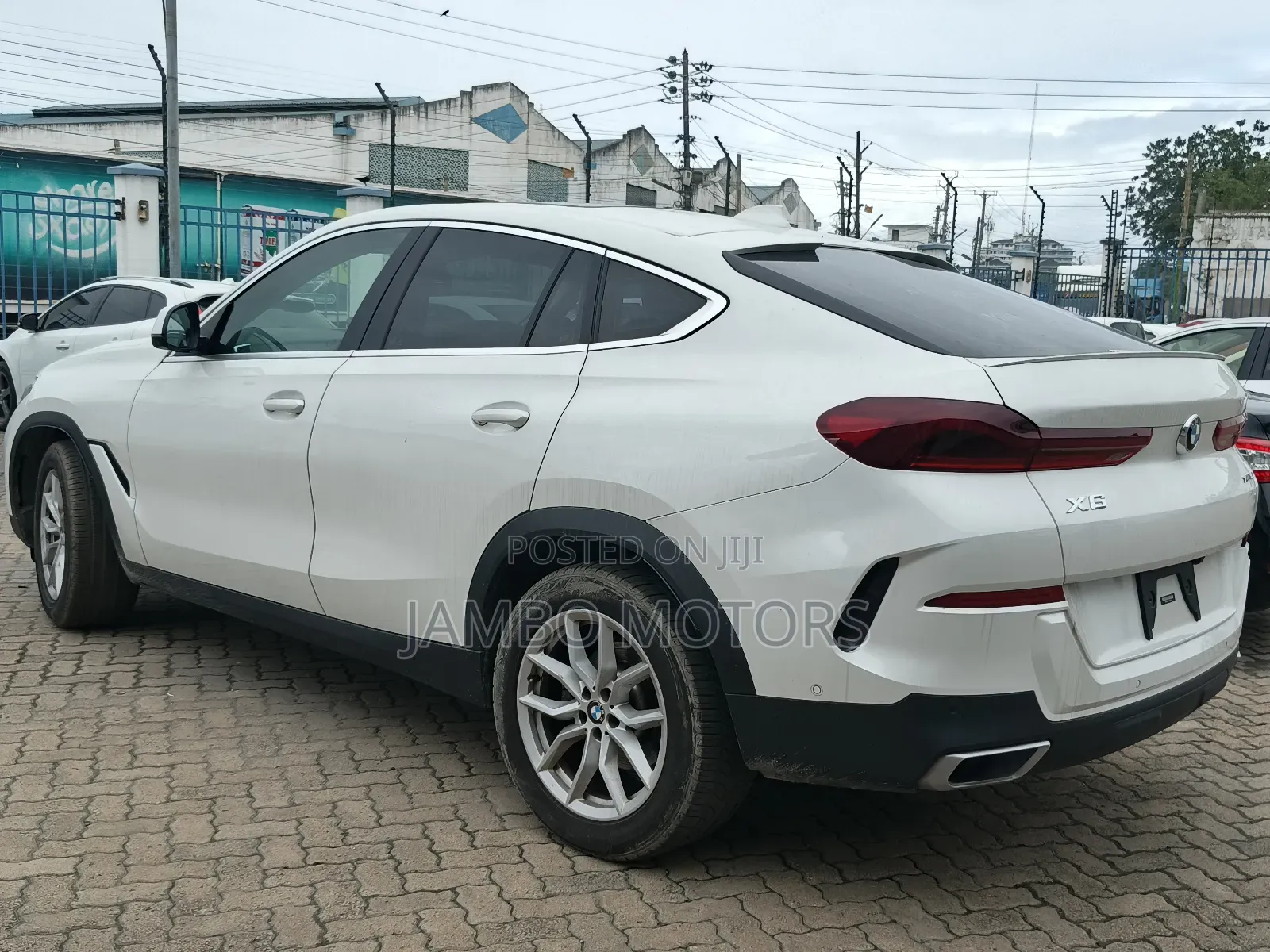 BMW X6 xDrive40i 2021 White
