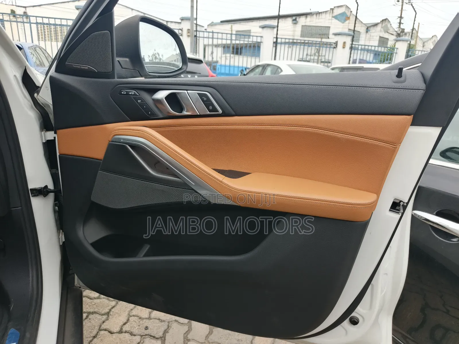 BMW X6 xDrive40i 2021 White