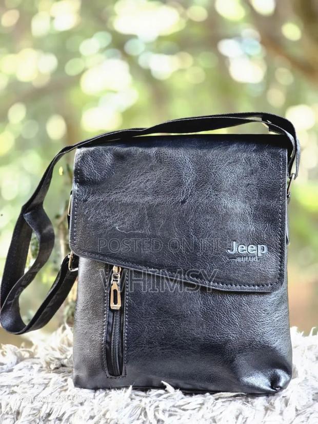 BLCK Classic Jeep Messenger Bags - thumbnail 3