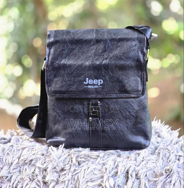 BLCK Classic Jeep Messenger Bags - thumbnail 4
