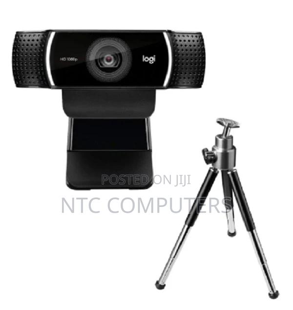 Logitech C922 Pro Stream Webcam With Tripod Stand - main view