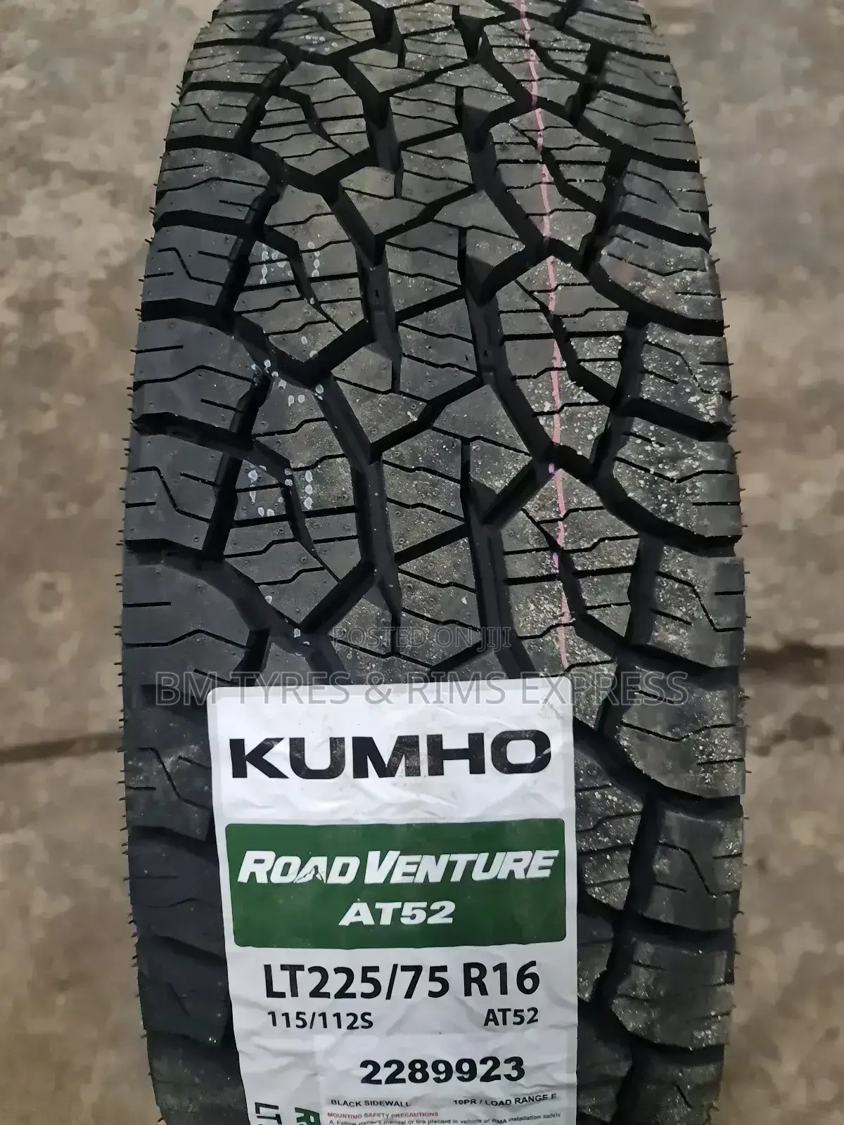 225 /75 R16 Khumo Tyres (Korea) Commercial.