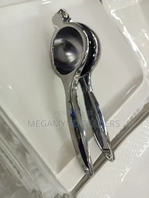 Lemon Squeezer Heavy Gauge /Commercial Lemon Squeezer