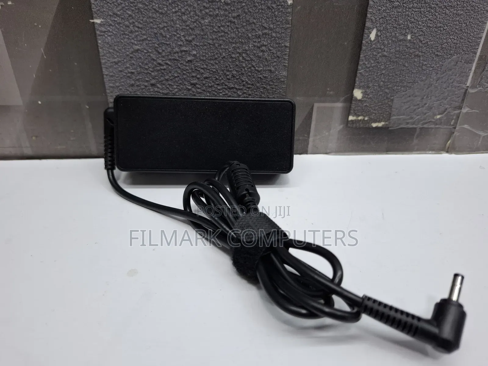 Lenovo 65w 20v 3.25a 4.0*1.7mm Replacement Adapter