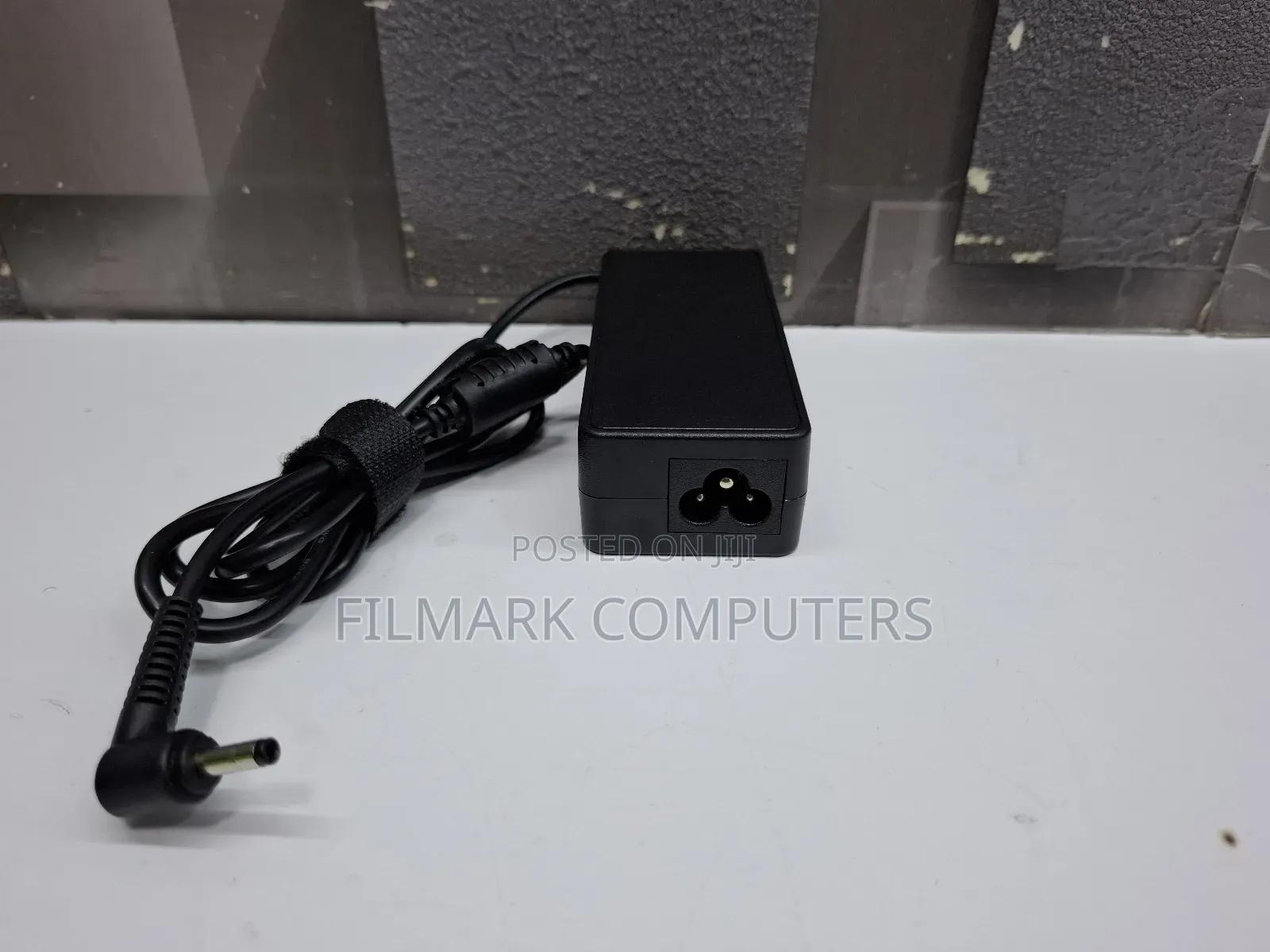 Lenovo 65w 20v 3.25a 4.0*1.7mm Replacement Adapter