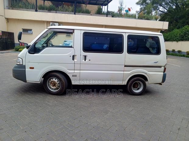 Mazda Bongo 2012 White - thumbnail 9
