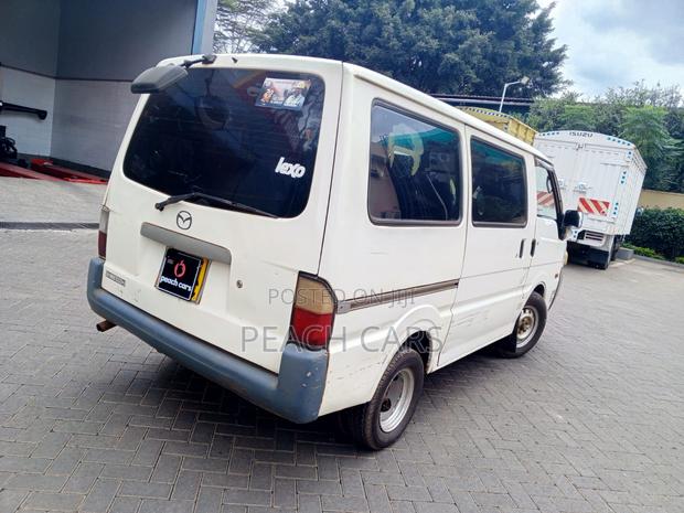 Mazda Bongo 2012 White - thumbnail 11