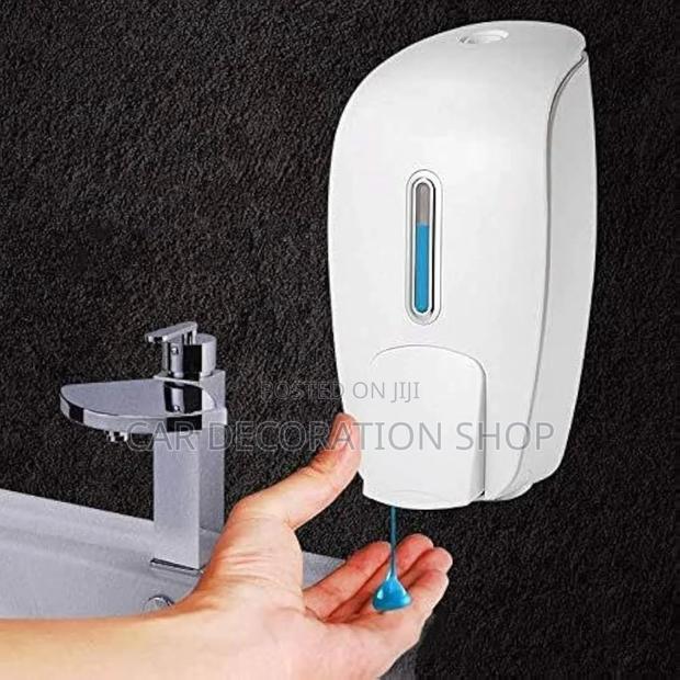 750ml Refillable Liquid Soap Dispenser