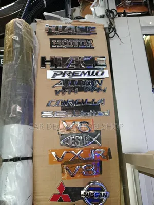 Hiace,Premio,Honda,V8 Logos