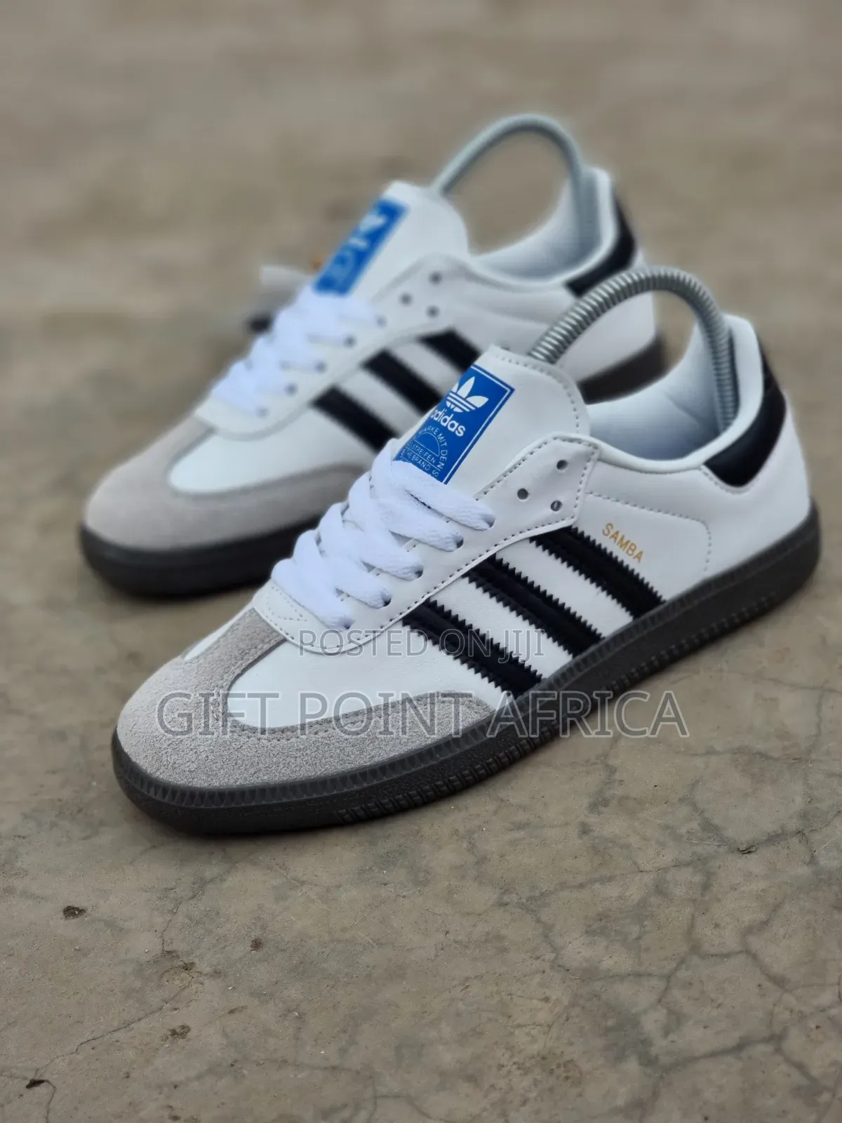 Single Sole Samba Adidas Black White