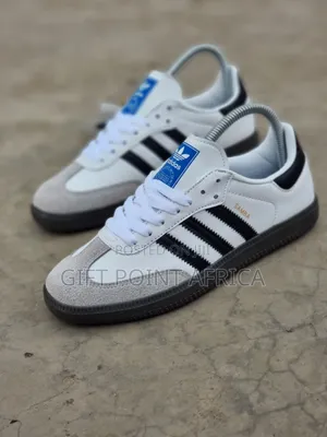 Single Sole Samba Adidas Black White
