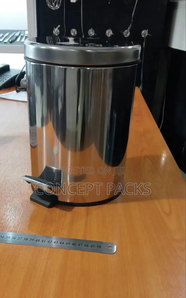5l Stainless Steel Bin.