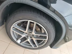 Mercedes-Benz GLE-Class GLE 350d 4MATIC 2018 Black