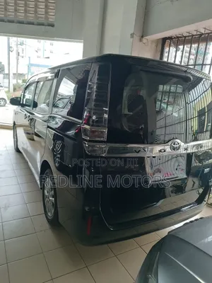 Toyota Voxy 2018 Black