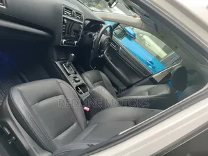 Subaru Legacy 2018 White