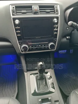 Subaru Legacy 2018 White