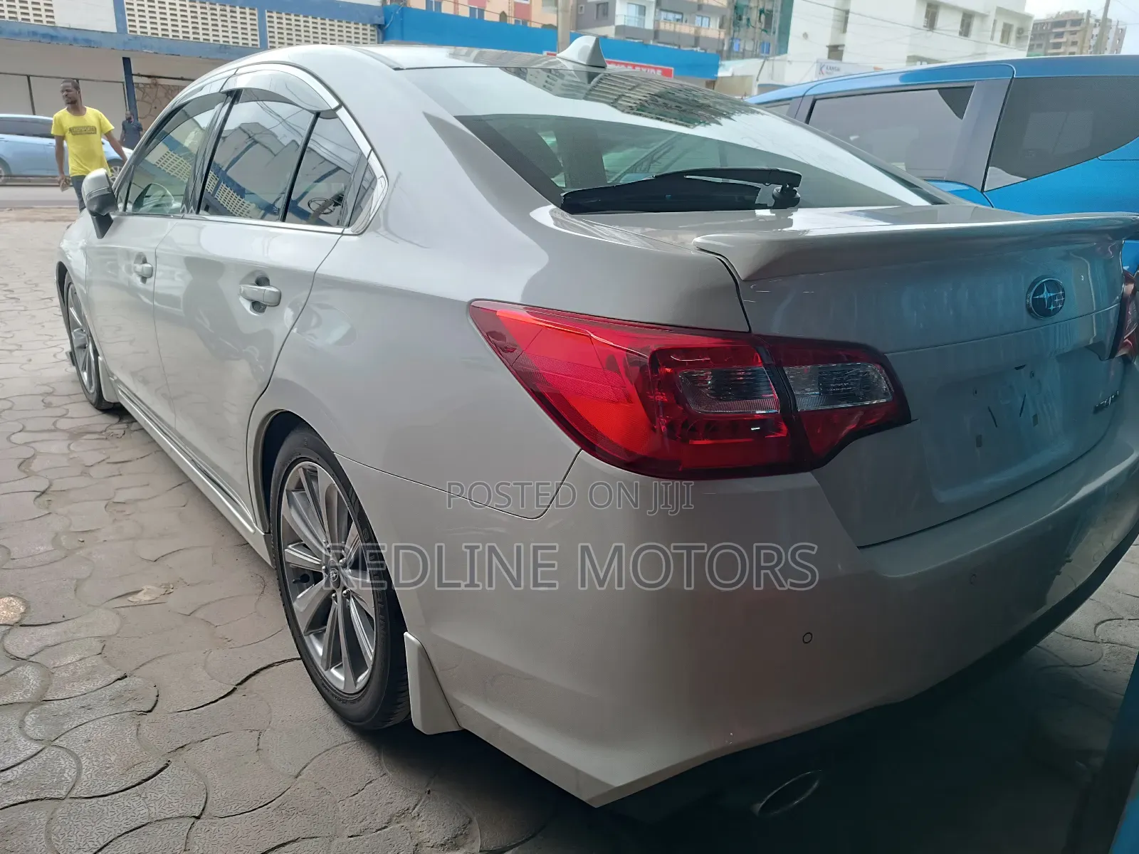 Subaru Legacy 2018 White