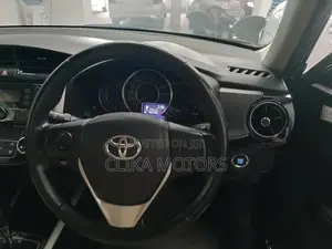Toyota Axio 2018 Black