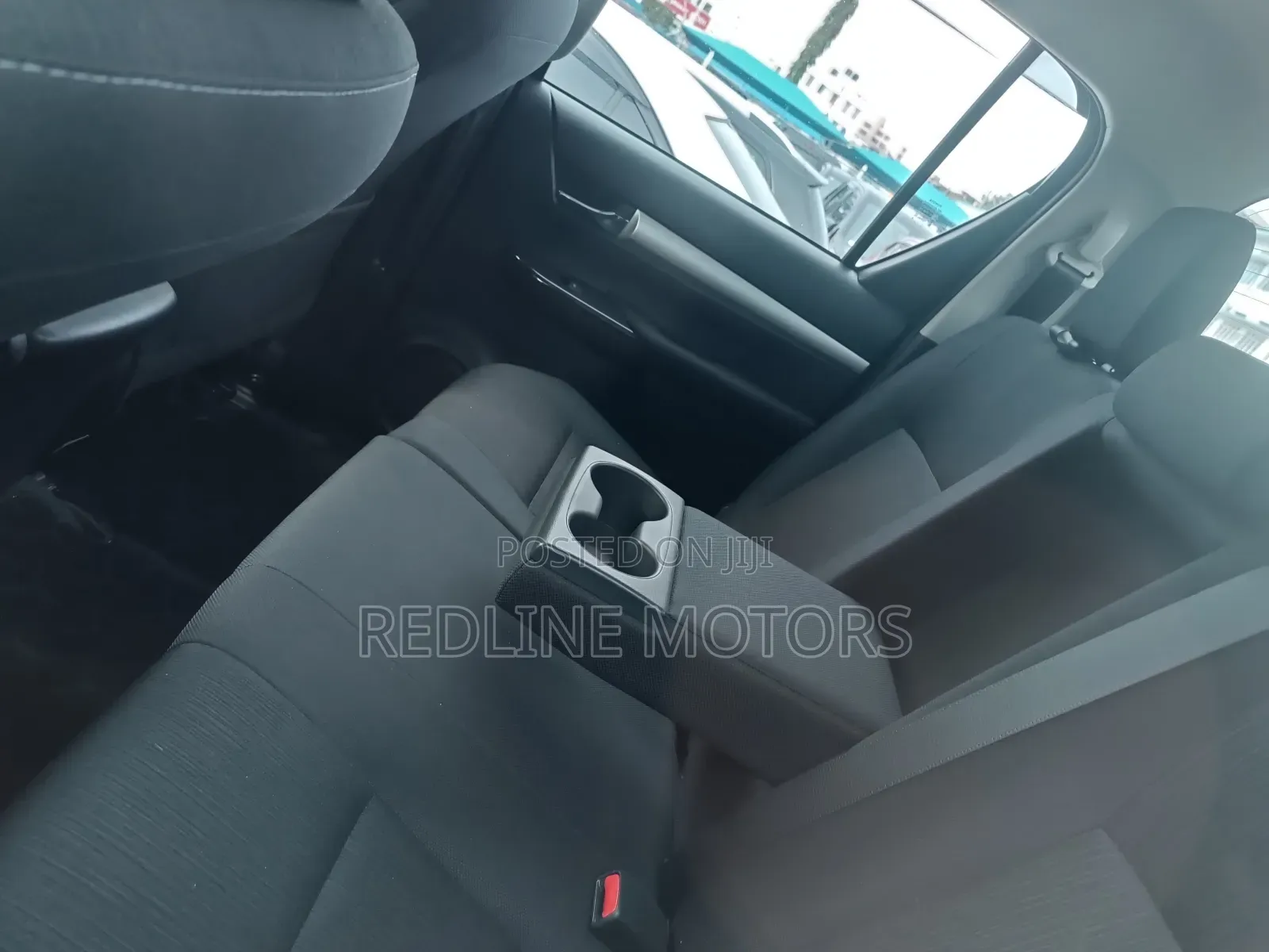 Toyota Hilux 2018 Black