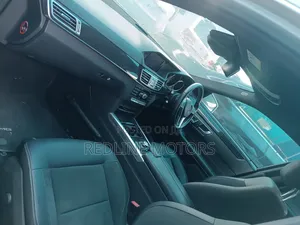 Mercedes-Benz E250 2018 Silver