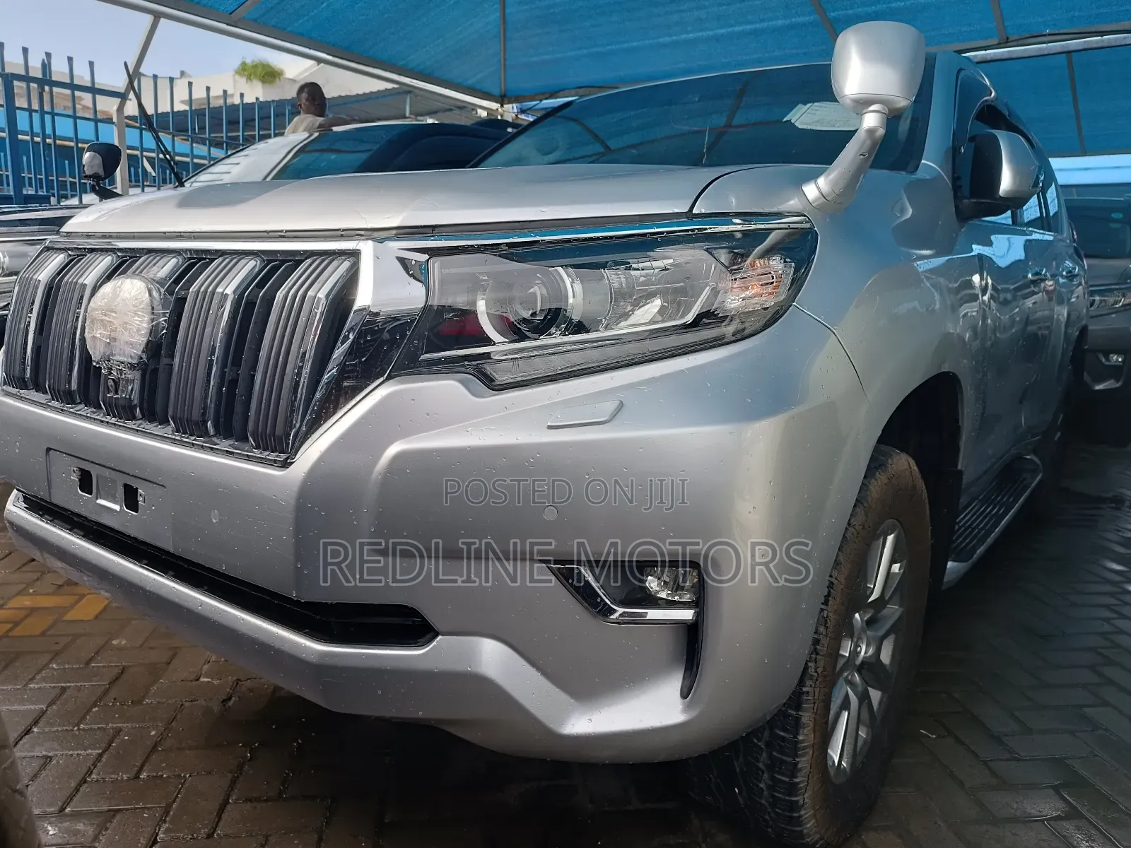Toyota Land Cruiser Prado 2018 Silver