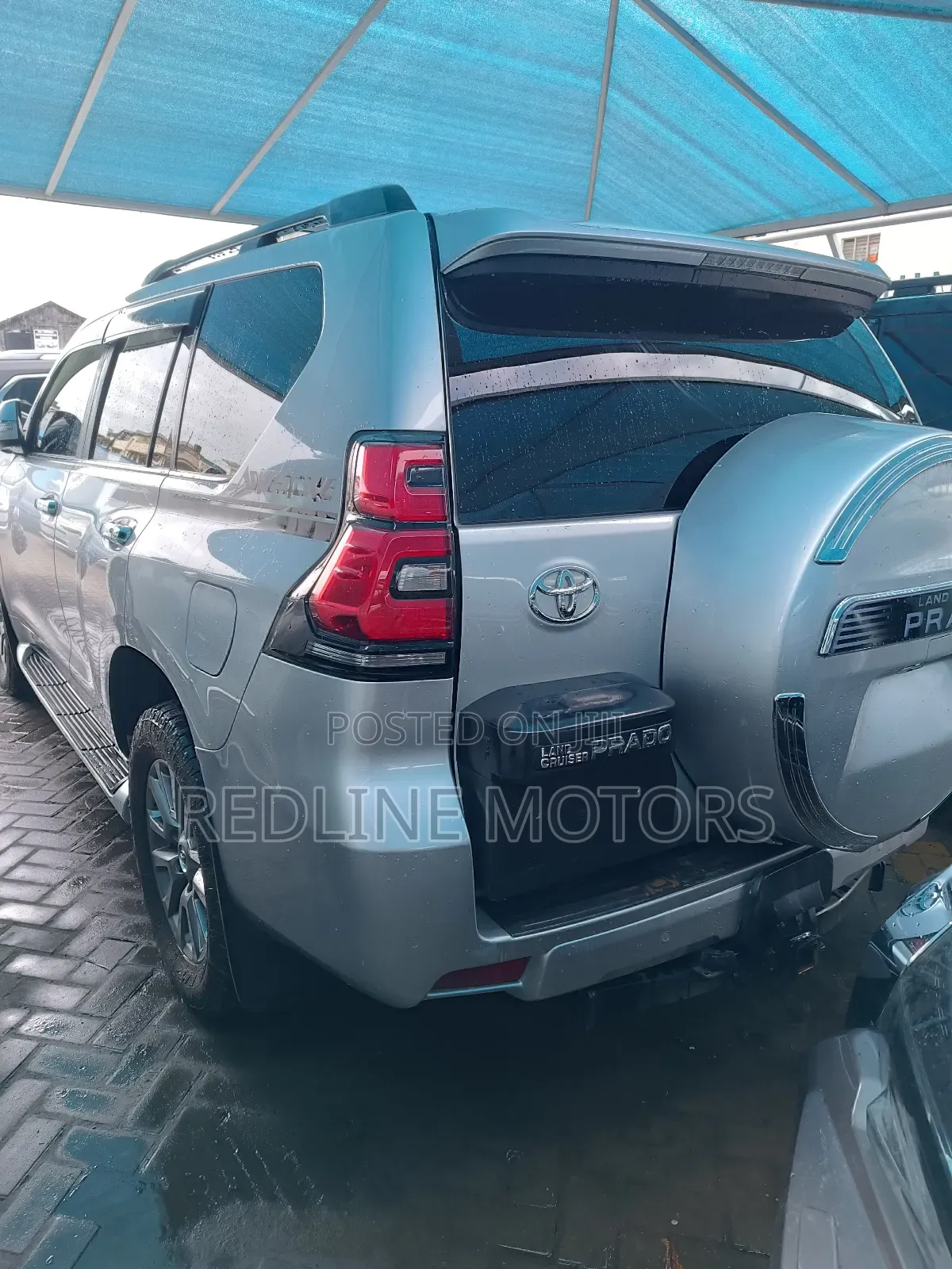Toyota Land Cruiser Prado 2018 Silver