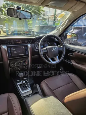 Toyota Fortuner 2018 Brown