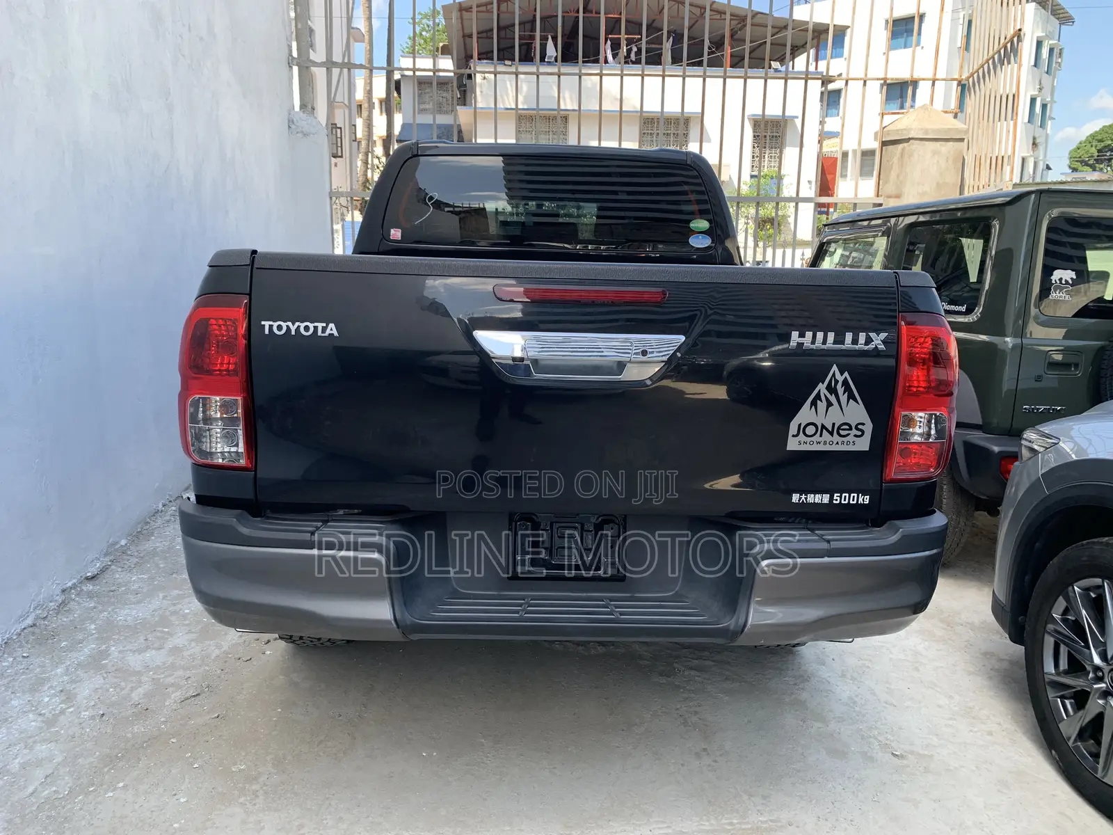 Toyota Hilux Revo Double Cab Deisel 2.4 RWD 2018 Black